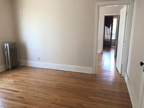 357 Hampden St, Chicopee, MA 01013 photo 32
