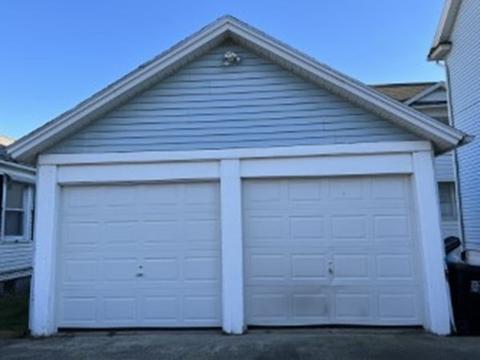 357 Hampden St, Chicopee, MA 01013 photo 5
