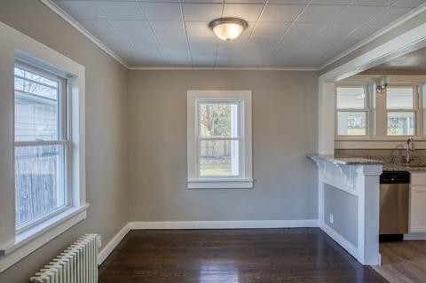 145 Holyoke St, Easthampton, MA 01027 photo 8