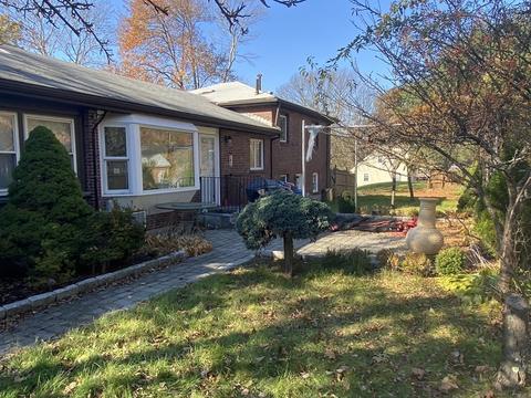 1 Lantern Ln, Dedham, MA 02026 photo 12