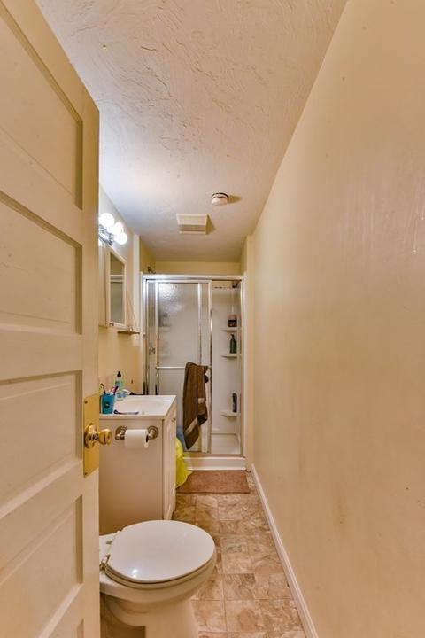 32 E Main St, Webster, MA 01570 photo 21