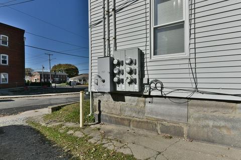 32 E Main St, Webster, MA 01570 photo 23