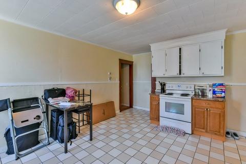 32 E Main St, Webster, MA 01570 photo 10