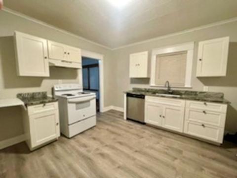 142 Windemere St, Springfield, MA 01104 photo 12