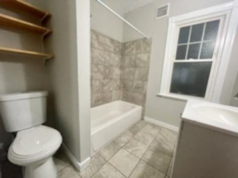 142 Windemere St, Springfield, MA 01104 photo 8