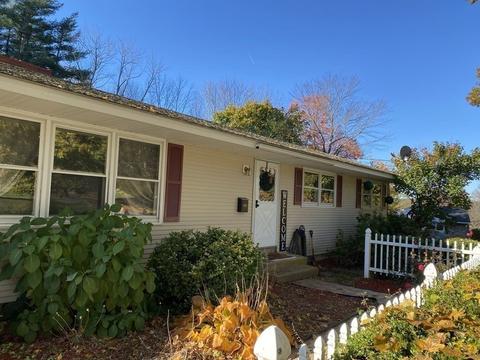 14 Highland St, Ware, MA 01082 photo 5