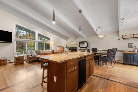 31 Walnut St, Millis, MA 02054 photo 7