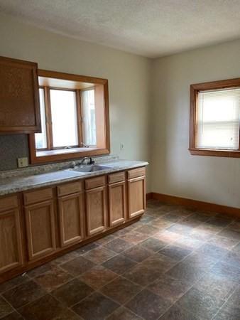 54 Commonwealth Ave, Springfield, MA 01108 photo 5