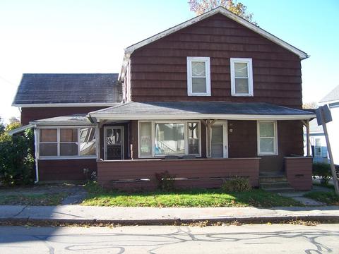 58 Lake St, Webster, MA 01570 photo 3