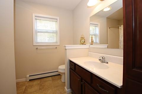 10 Pace Rd, Saugus, MA 01906 photo 18