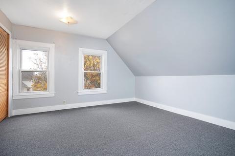 192 Northampton Ave, Springfield, MA 01109 photo 15