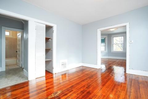 192 Northampton Ave, Springfield, MA 01109 photo 10