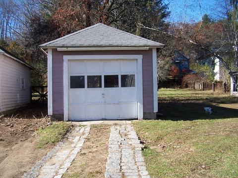 46 J St, Athol, MA 01331 photo 4