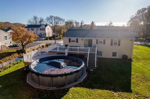 582 Nichols St, Fall River, MA 02720 photo 6