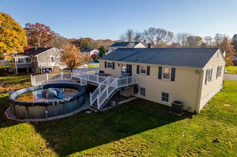 582 Nichols St, Fall River, MA 02720 photo 7