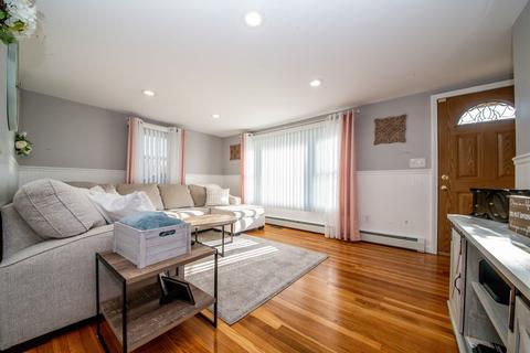 582 Nichols St, Fall River, MA 02720 photo 14