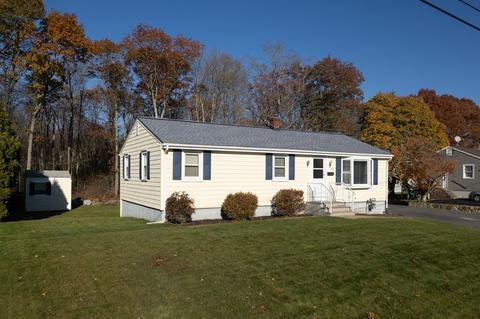 582 Nichols St, Fall River, MA 02720 photo 2