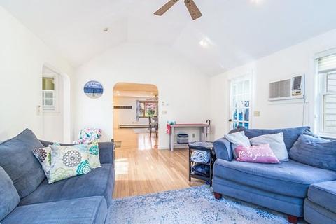 44 Leamington Ln, Mashpee, MA 02649 photo 11
