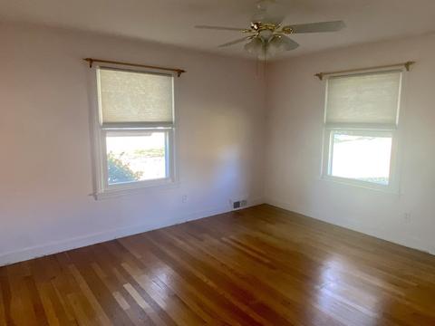 139 Pilgrim Rd, Springfield, MA 01118 photo 6