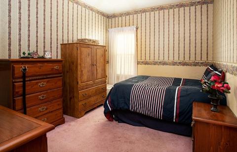552 Palmer St, Fall River, MA 02721 photo 15