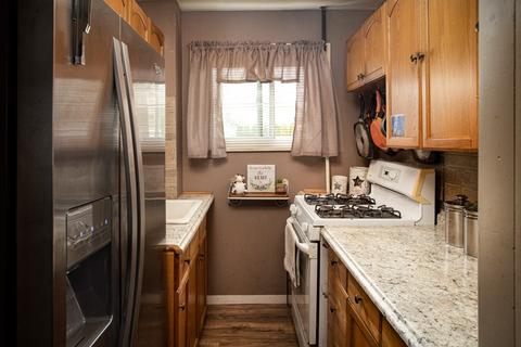 552 Palmer St, Fall River, MA 02721 photo 13
