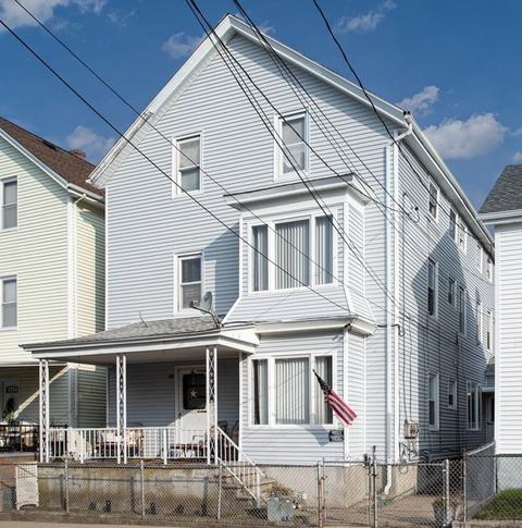 552 Palmer St, Fall River, MA 02721 photo 1