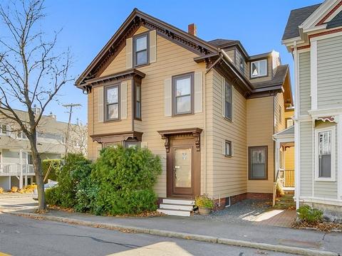 7 Stone St, Beverly, MA 01915 photo 2