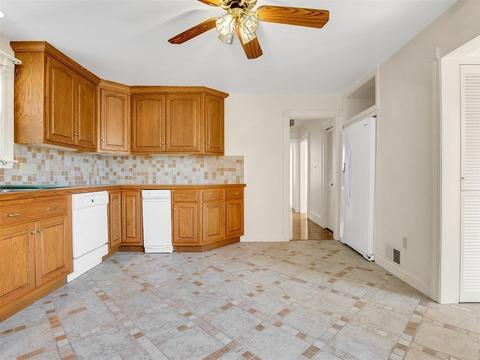 7 Stone St, Beverly, MA 01915 photo 16