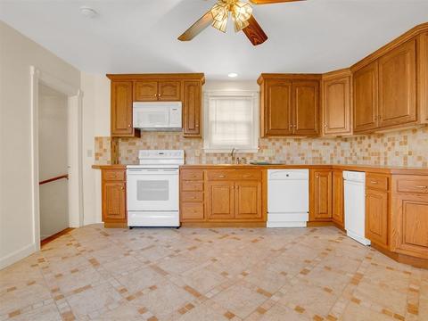 7 Stone St, Beverly, MA 01915 photo 18