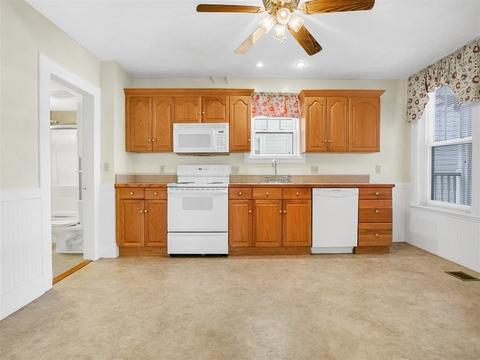 7 Stone St, Beverly, MA 01915 photo 11