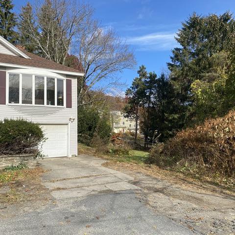 19 Chequeset Rd, Worcester, MA 01605 photo 10