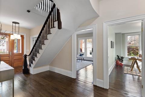 90 Maple Pl, Dedham, MA 02026 photo 11