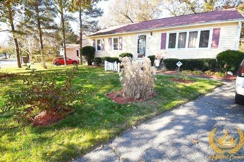 20 E Hill Rd, Springfield, MA 01109 photo 21