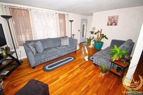 20 E Hill Rd, Springfield, MA 01109 photo 6