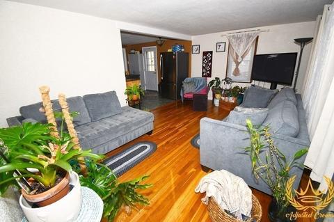 20 E Hill Rd, Springfield, MA 01109 photo 5