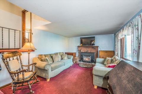 16 Spruce St, Wareham, MA 02571 photo 6