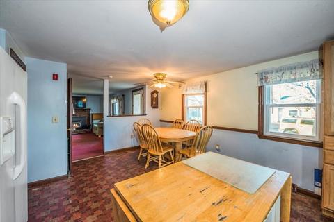 16 Spruce St, Wareham, MA 02571 photo 12