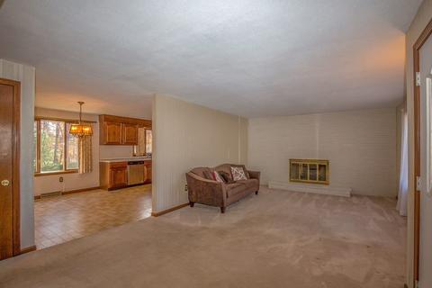 255 Basil Rd, Chicopee, MA 01020 photo 7