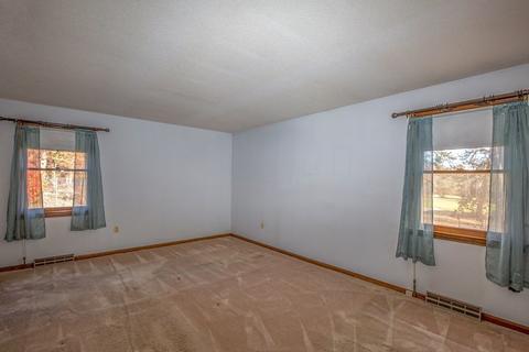 255 Basil Rd, Chicopee, MA 01020 photo 17