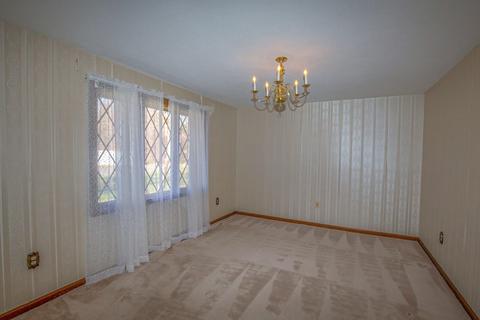 255 Basil Rd, Chicopee, MA 01020 photo 10