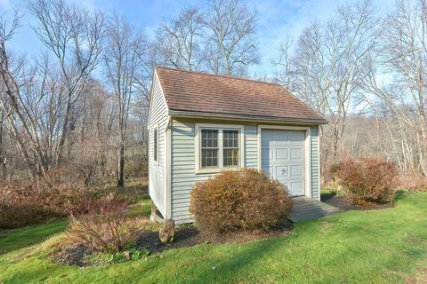 11 Oak St, West Brookfield, MA 01585 photo 34