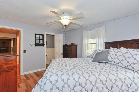 11 Oak St, West Brookfield, MA 01585 photo 19