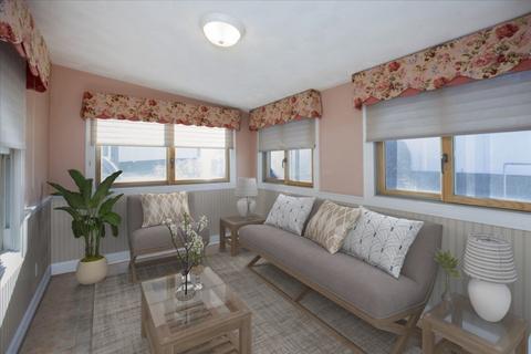 48 Greenhalge Ave, Everett, MA 02149 photo 5