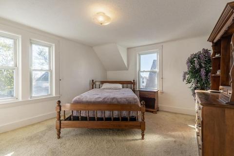 9 Rust St, Lynn, MA 01902 photo 18