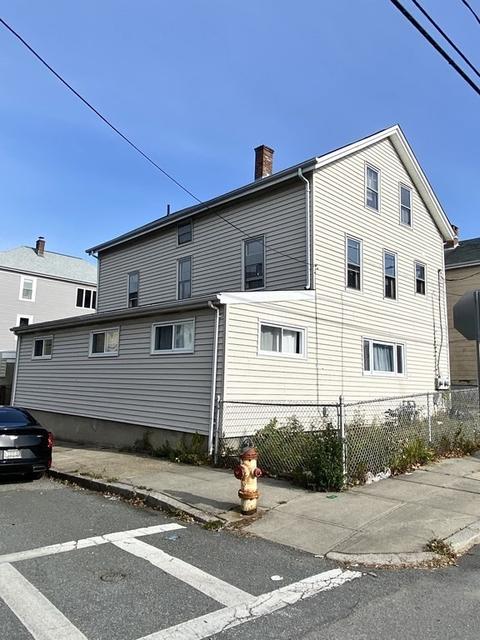 164 Division St, Fall River, MA 02721 photo 3