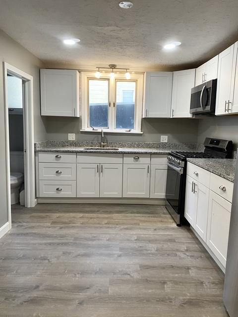 164 Division St, Fall River, MA 02721 photo 23