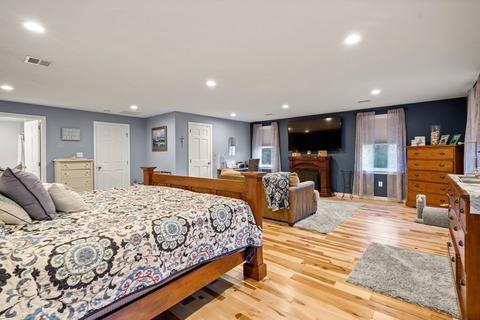 7 Puddingstone Ln, Mendon, MA 01756 photo 17