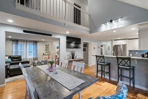 7 Puddingstone Ln, Mendon, MA 01756 photo 6