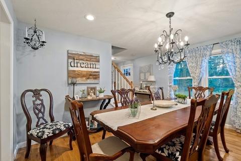 7 Puddingstone Ln, Mendon, MA 01756 photo 12
