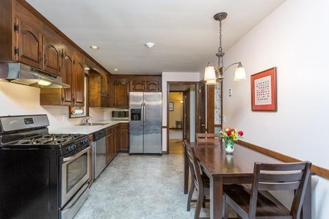 1 Warwick Rd, Franklin, MA 02038 photo 5